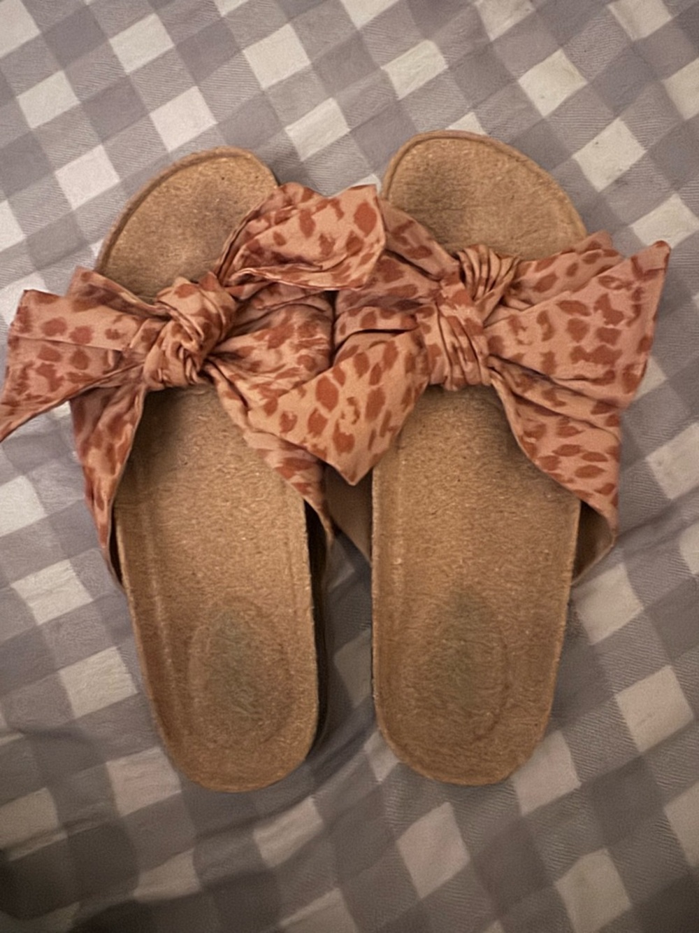 aerie Peach Leopard Bow Slide Sandals size 8